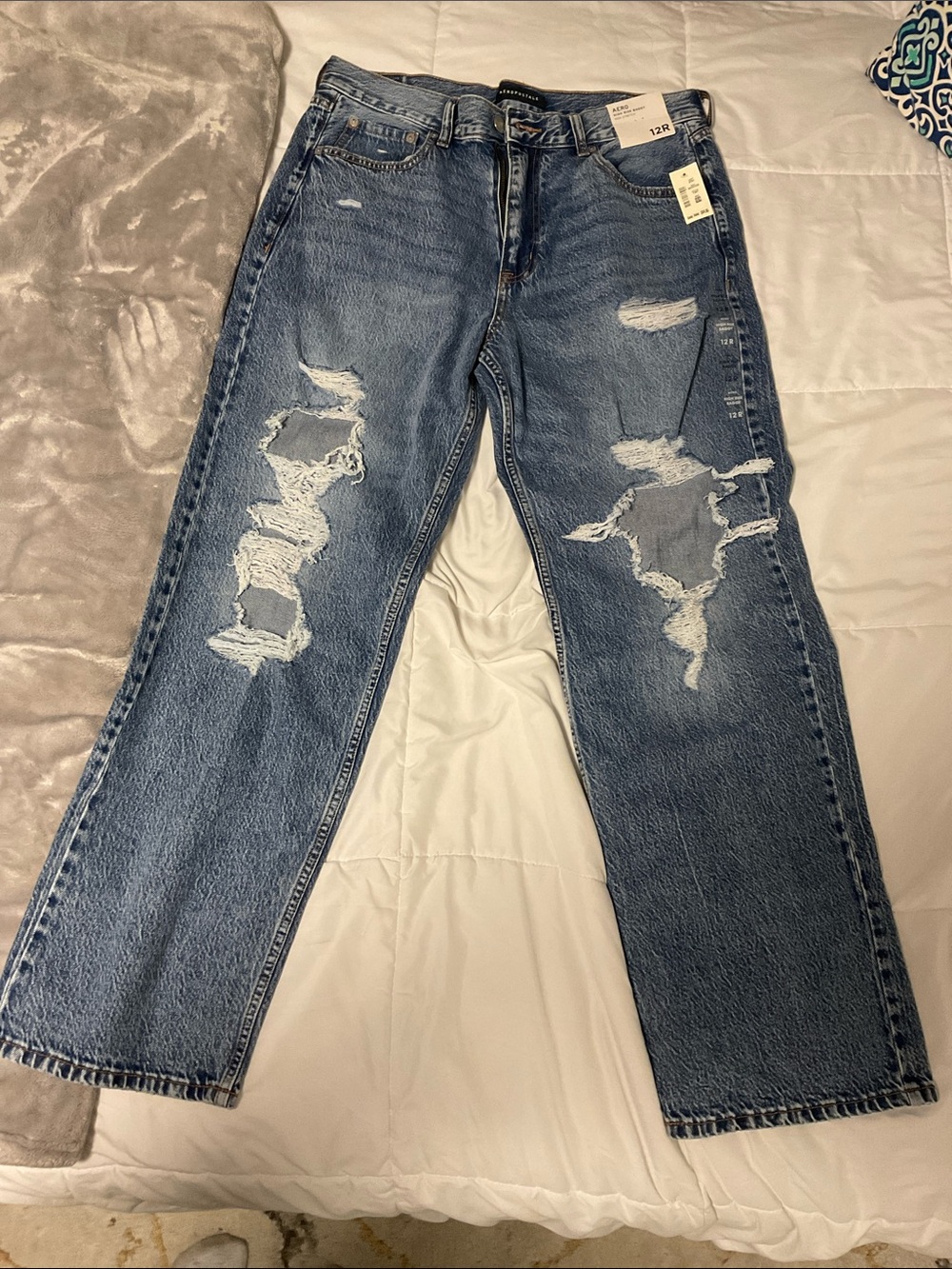 Aeropostale High-Rise Distressed Blue Jeans